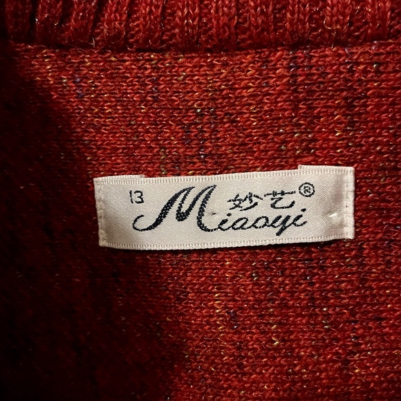 STUNNING VINTAGE full zip sweater.  Sz M or L.  Beautiful colour.  VERY UNIQUE!! - Picture 7 of 12